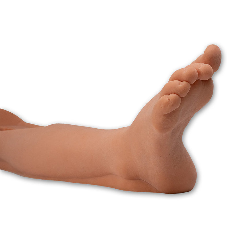 Penny Pediatric Intraosseous Leg, Light [SKU: V4130]